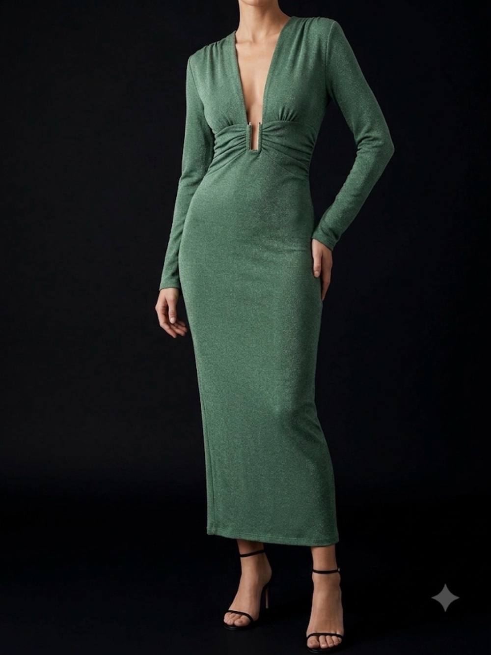 Haute Monde Green Plunge Long-Sleeve Maxi Dress